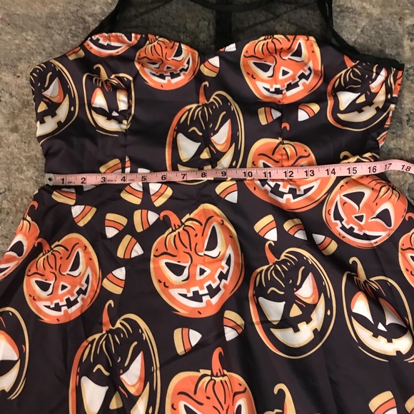 Spooky Halloween Angry Pumpkin Dress Size XL NWOT - Picture 6 of 6